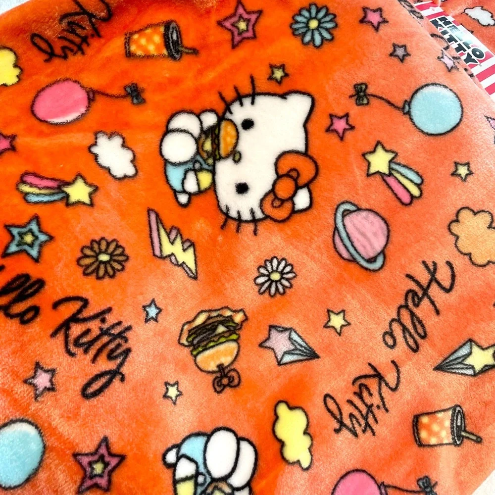NWT Hello Kitty Plush Throw Blanket